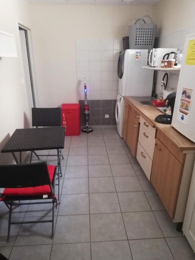 Chambre Avec Salle De Bain Privatisee Avec Petit Dejeuner Compris 欧克索讷 外观 照片